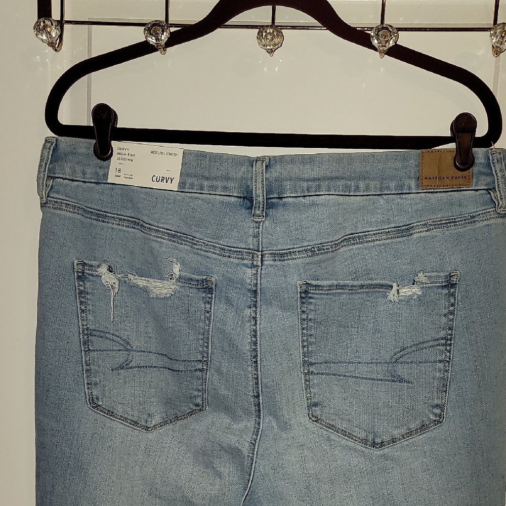 American Eagle Outfitters Light Blue Ripped Curvy High Rise Jegging Sz: 18 NWT - Picture 4 of 6